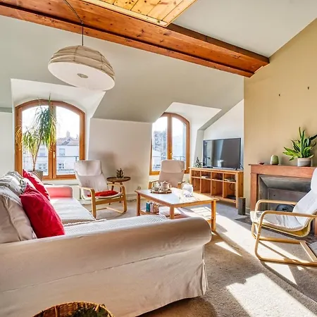 Wehost - Toits - Air-conditioned Duplex - 8 People 4 Bedroom