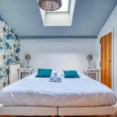 Wehost - Toits - Air-conditioned Duplex - 8 People 4 Bedroom *